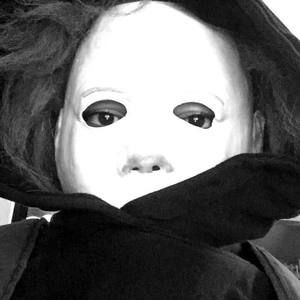 Meet your Posher, Zach